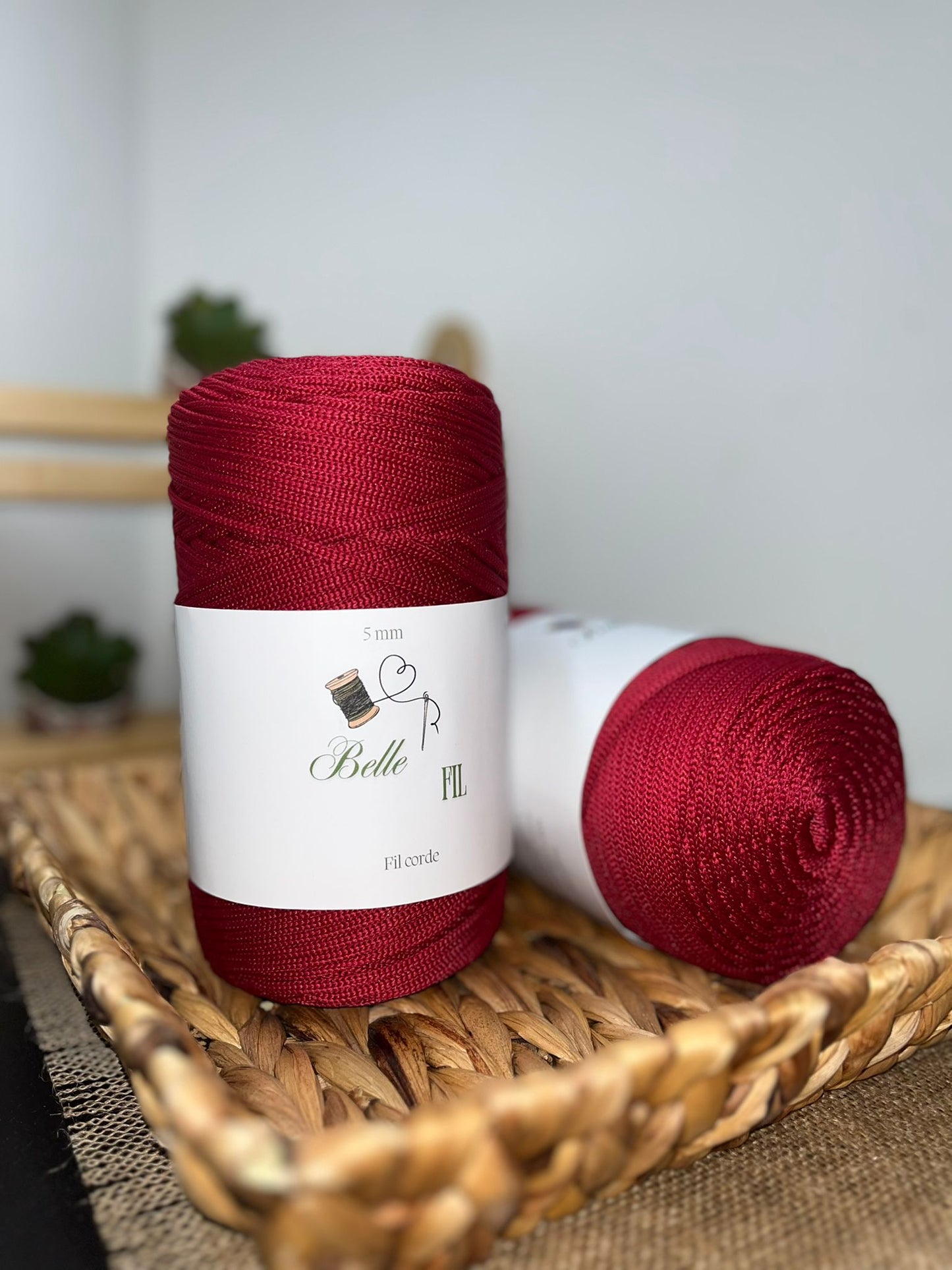 Fil corde rouge carmin